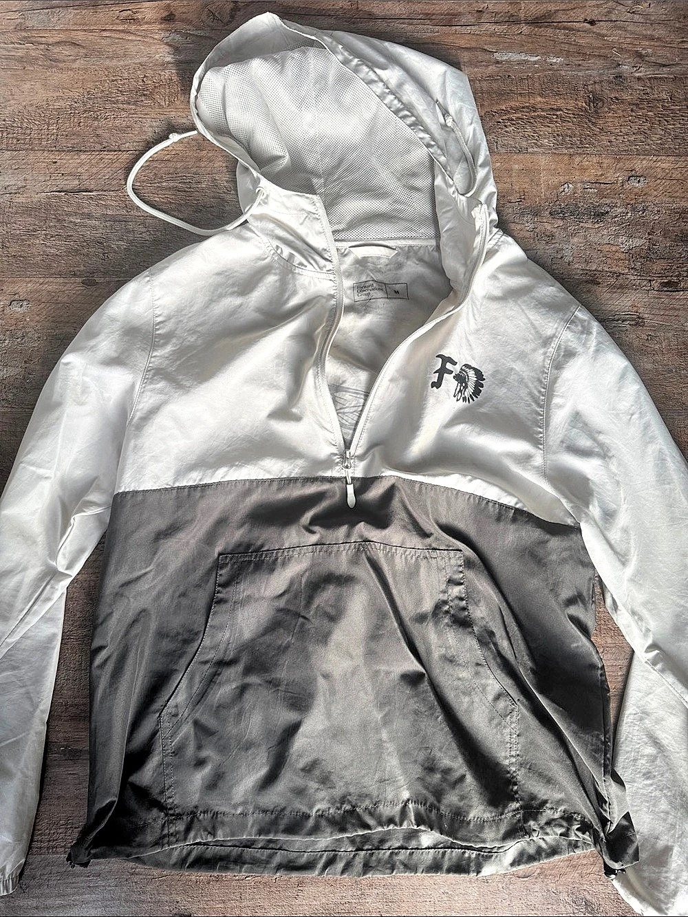 Forward Observations Group Men's White and Gray Hooded Windbreaker Size Medium